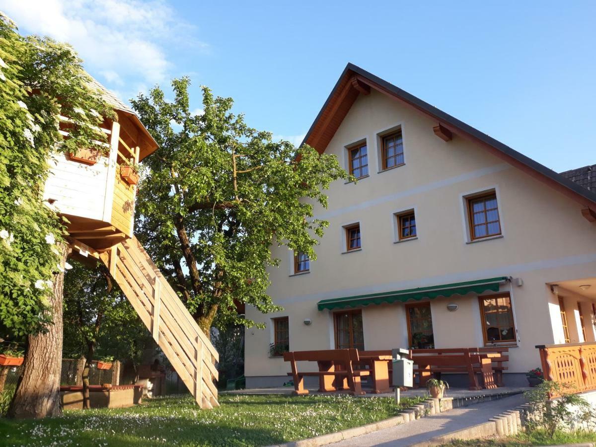 Turizem Loka - Hotel Loka Škofja Loka Exterior foto